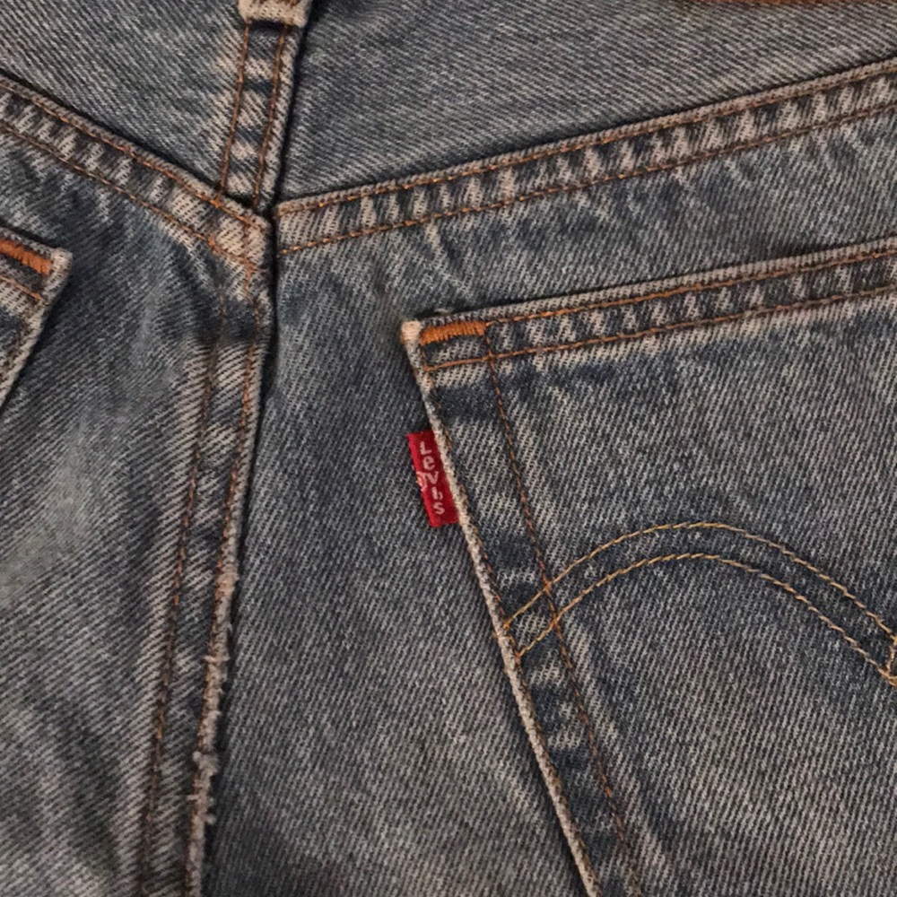 levi’s shorts - Picture 4 of 7